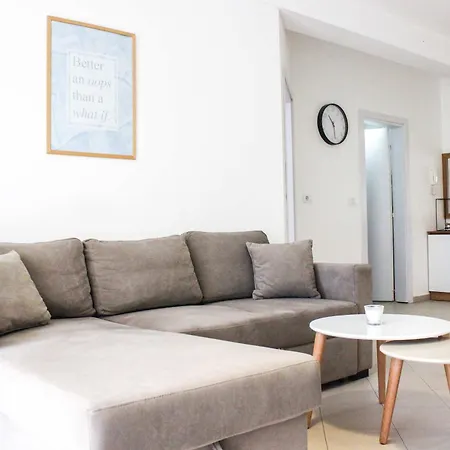 Mini-hôtel Interstellar 830