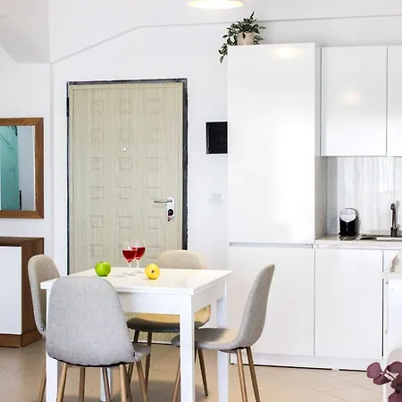 Interstellar 830 Mini-hôtel